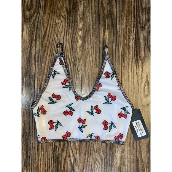 🦋B2G1🦋MIDNIGHT BALLERINA Cherry Skulls Crop Top | ONE SIZE | Dance Wear WHITE - Picture 3 of 4
